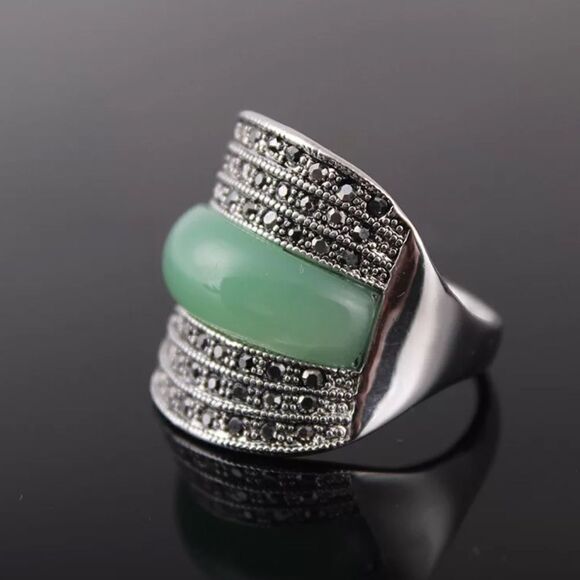 Retro Marcasite Resin Wide Band Ring - Picture 1 of 16